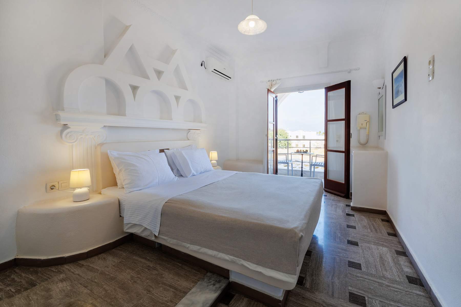 2 Bedroom Superior Apartment